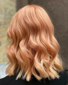 2 medium length strawberry blonde hair with highlights cr8hzzzk1ga