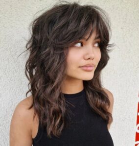 Wavy Hair Styles You'll Want to Try 5737481ae95b6111e4111095667d539d