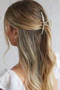 New Year's Eve Hairstyles: Glam Looks for the Party 5abd841421d25bbb67a8f20051098c6d