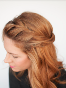 Cute and Easy Hairstyles for Teens screenshot 2026 07 21 155220