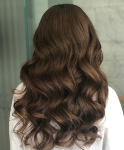 Baby Shower Hairstyles: Cute and Comfortable Ideas b083fcf5986e9bc833b228b9c8b82e9d