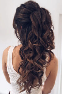 prom hairstyle