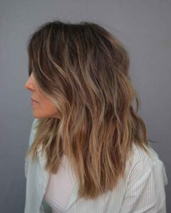 wavy medium length hair with beach waves