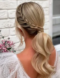 voluminous side ponytail