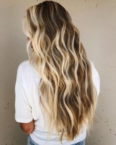 loose, beachy waves